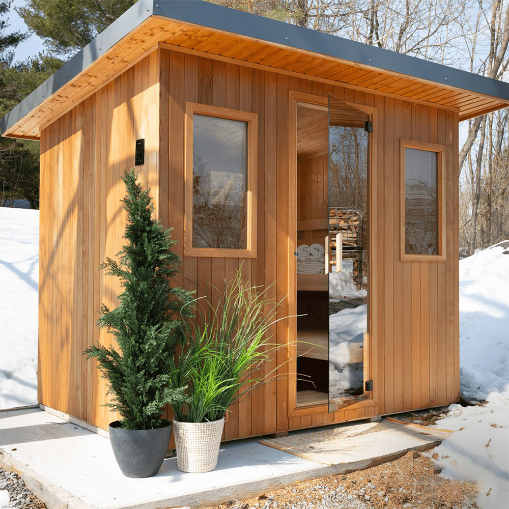 Outdoor Traditional Sauna - Dry - steam Outdoor Traditional Sauna. A large - sized square sauna for 4 people
