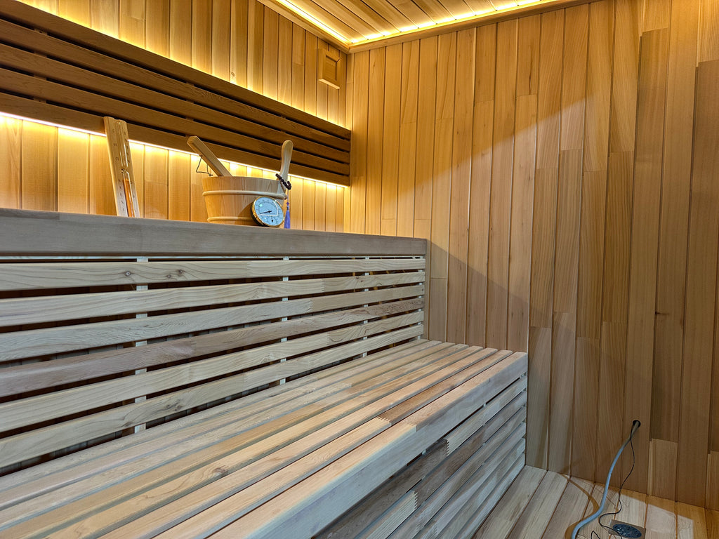Large Capacity Wooden Sauna With Shower, Electric Dry Steam Heater, Custom Dimensions For Home Commercial Use