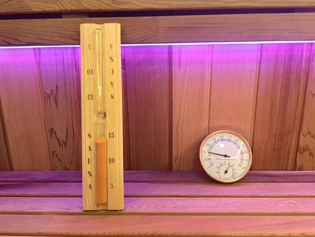 4 - 6 Person Brand - new Outdoor Sauna: The Ultimate Relaxing Experience in a Cedar Barrel Cube Main Image