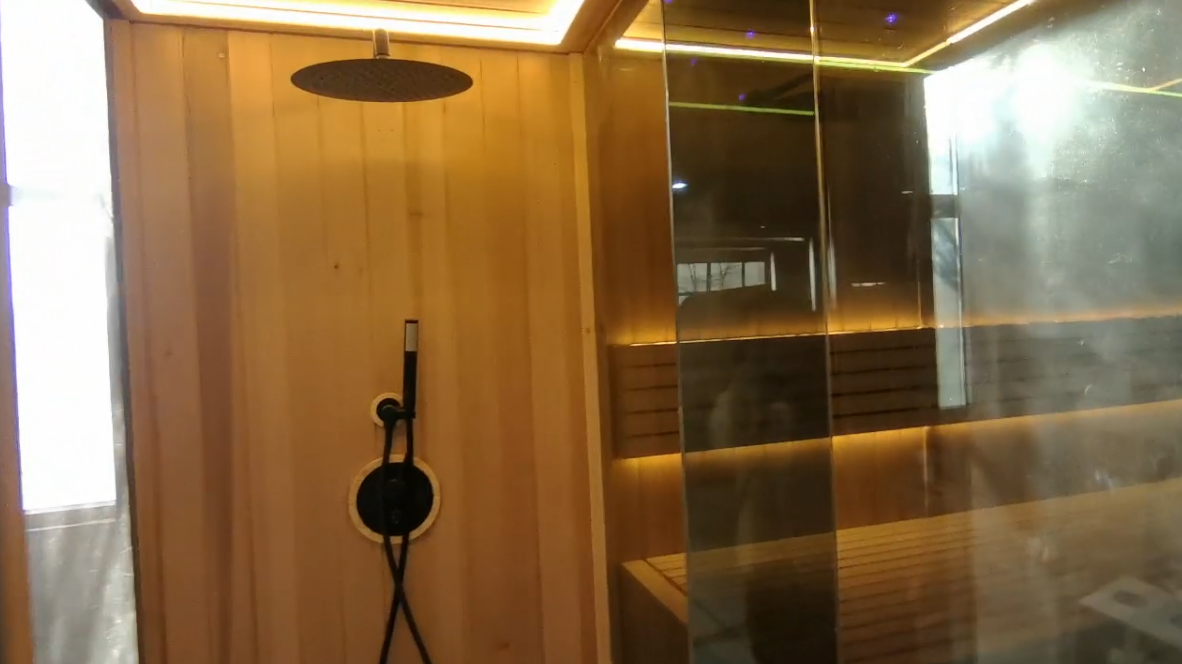 Long integrated wet-dry sauna with independent shower area, complete electric temperature control heating system, personalized layout customization for homestays and clubs, suitable for indoor and courtyard installation